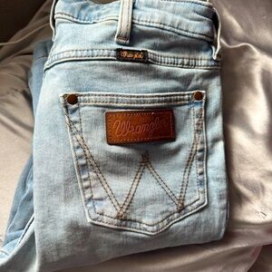 Extra flare wranglers